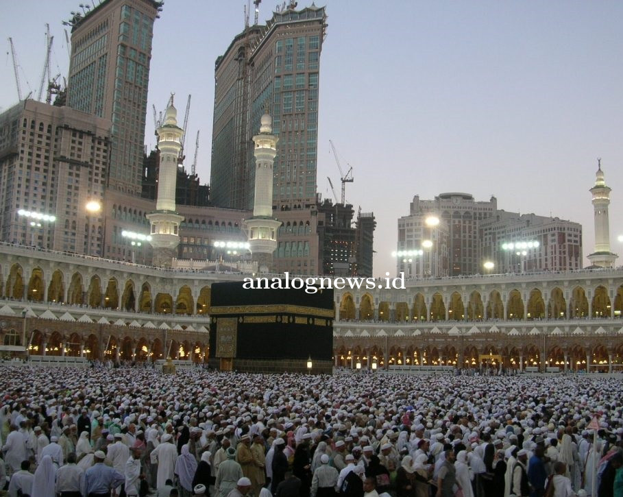 FOTO_IBADAH_HAJI.jpg
