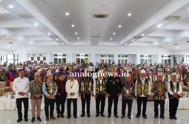 Ekti Imanuel Dorong Peningkatan SDM Dayak Kenyah untuk Terlibat di IKN
