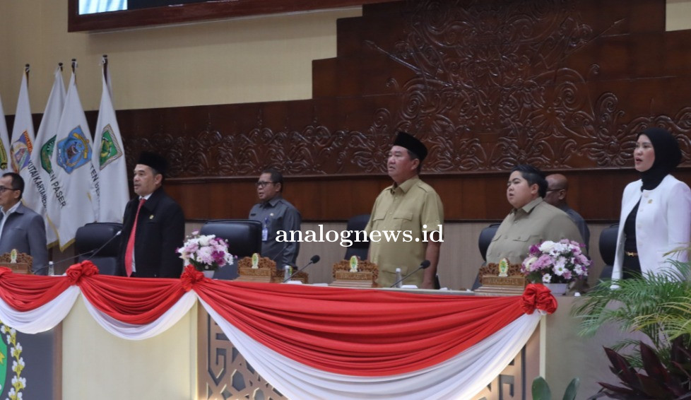 DPRD Kaltim Bahas Dua Raperda BUMD dalam Paripurna ke-29