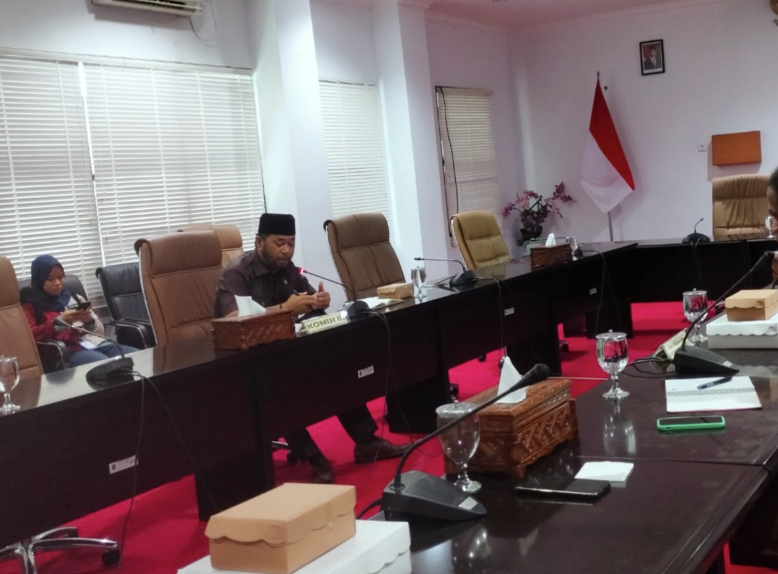 Amir Tosina Dorong Penyediaan TPST 3R di Tiap Kelurahan