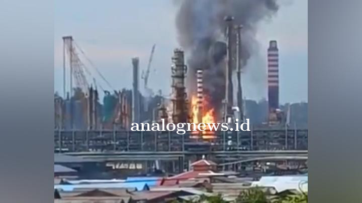 kilang_balikpapan_terbakar1.jpg