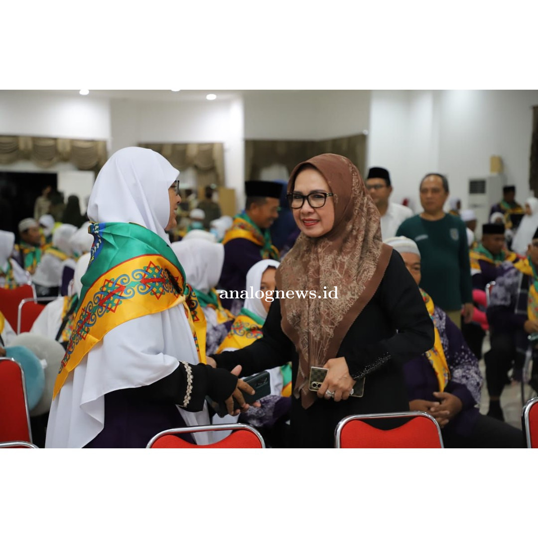 Wakil Wali Kota Bontang Lepas 152 Jemaah Haji
